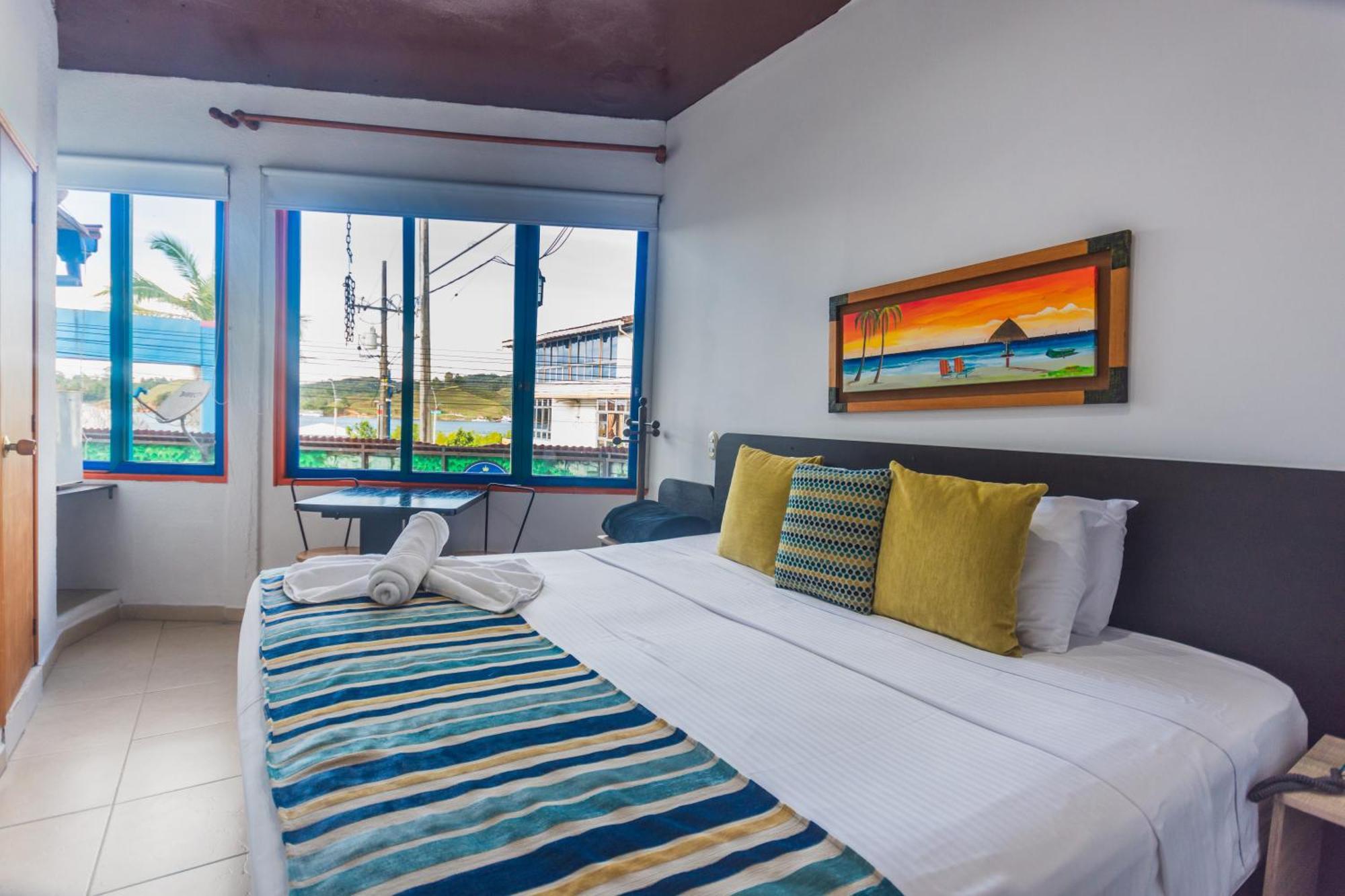Guatapé Hotel Guatatur מראה חיצוני תמונה