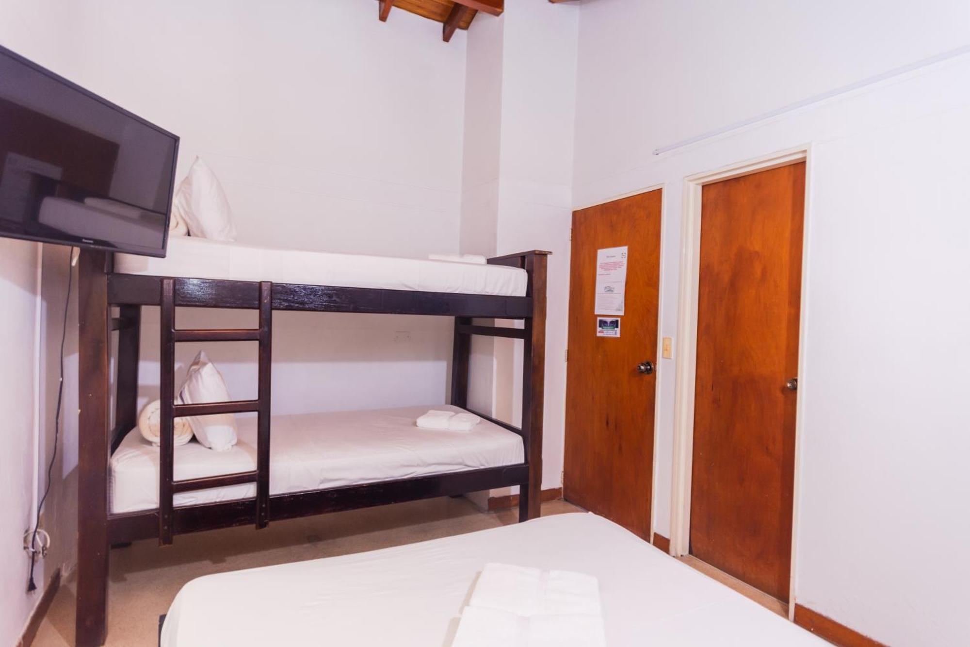 Guatapé Hotel Guatatur מראה חיצוני תמונה